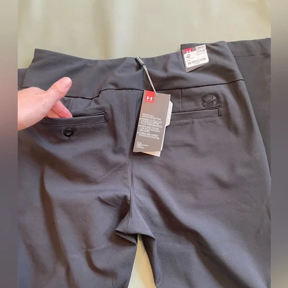 Under Armour Women’s pants - Picture 4 of 5